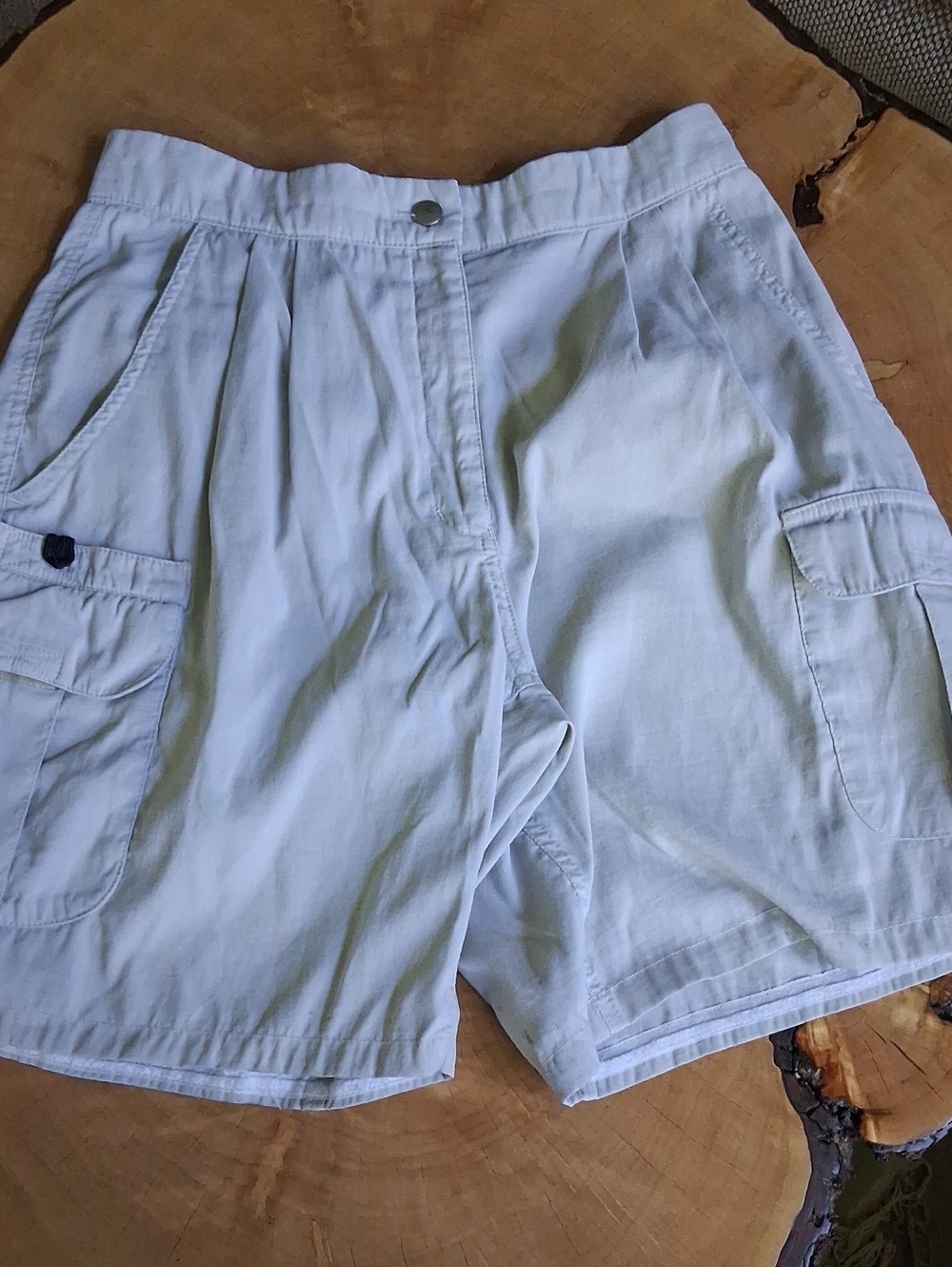 Title Nine Women's Kahki High-Waist Cargo Shorts